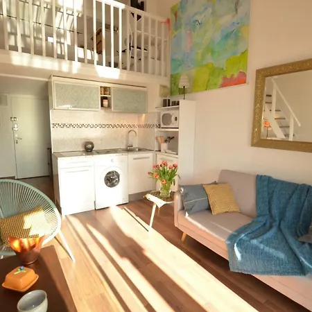 Port-Grimaud Romantique (newly renovated) * Grimaud