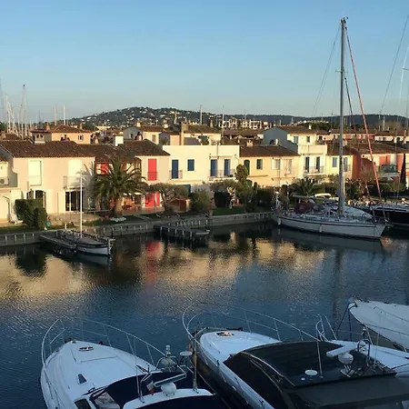 Appartement Port-Grimaud Romantique (newly renovated) *